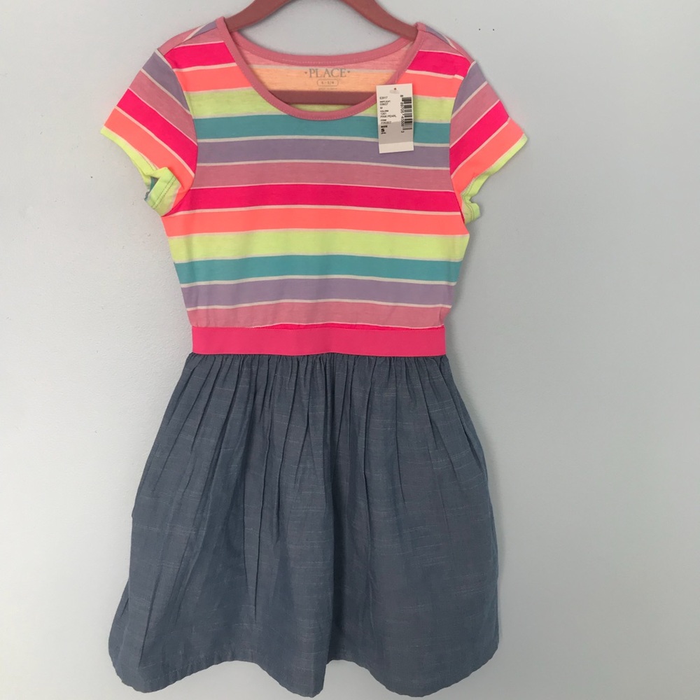 Bright and fun Children’s Place dress! NWT!